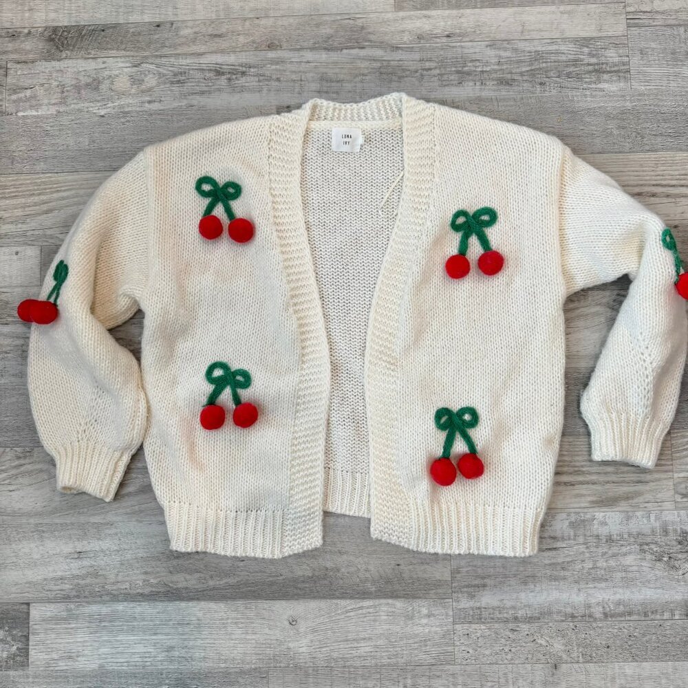 Anthropologie Luna Ivy ivory 3D cherry applique crop sweater cardigan XS G41